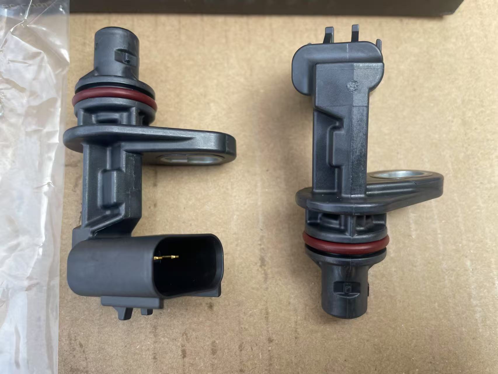 Original Cummins ISBe ISDe QSB QSB6.7 ISF3.8 Diesel Engine Parts Crankshaft Position Sensor 5594275